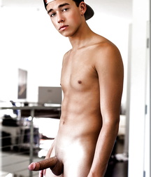 Just Boys 34 5d9b7cadcfbf6.jpg