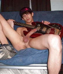 Just Boys 51 5d9e4c357aa1d.jpg