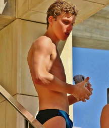 Just Boys 65 5d9f8b3407bb4.jpg