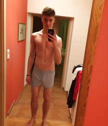 Just Boys 98 5da79cb9bd00e.jpg