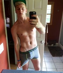 Just Boys 98 5da79cbfc7767.jpg