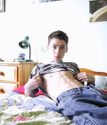 Sexy Boys 001 5da7a232a1440.jpg
