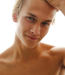 Just Boys 99 5da7a409da8bc.jpg