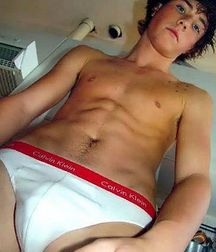 Sexy Boys 005 5da7b10c54f12.jpg