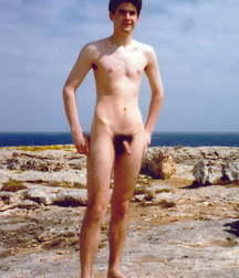 Just Boys 103 5da8c2db321f3.jpg