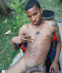 Just Boys 132 5db0afd34695b.jpg