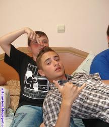Web Finds 12 5db8b287c4212.jpg
