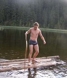 Web Finds 12 5db8b2982bbdd.jpg
