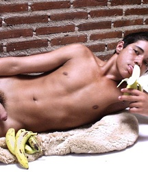 Ricky 5db8b9cce5bd3.jpg
