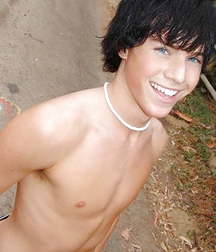 Just Boys 211 5dc0a32ed1dcf.jpg