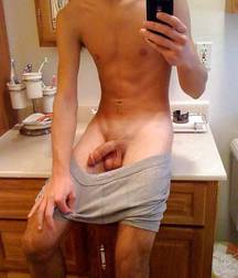 Hot Selfies 001 5dc1f17685120.jpg
