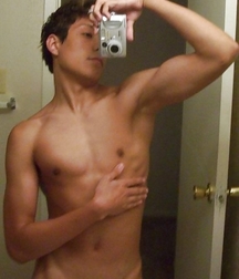 Hot Selfies 001 5dc1f22c1fef7.jpg