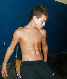 Just Boys 224 5dc33a05e4c57.jpg