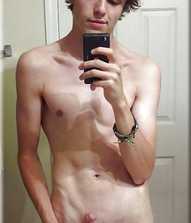 Just Boys 228 5dc49823e7da9.jpg