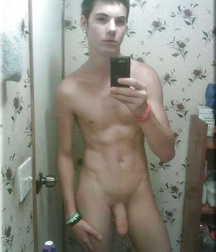 Just Boys 228 5dc4983a4ee76.jpg