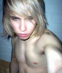 Long Hair 15 5dc9c7197adb5.jpg