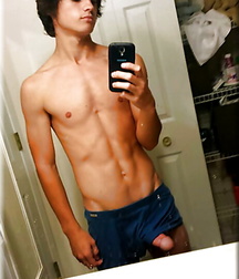 Just Boys 257 5dcdccfe4c84f.jpg