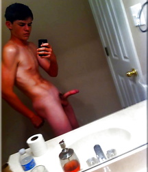 Just Boys 258 5dcdd04cd8153.jpg