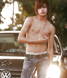 Just Boys 267 5dcf3ae4be652.jpg