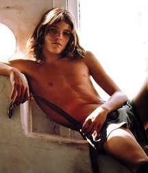 Just Boys 274 5dd1a7e72c99b.jpg