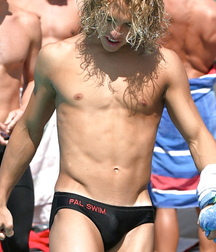 Just Boys 281 5dd2faf7ce122.jpg