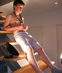 Just Boys 305 5dd5d8d88d45c.jpg