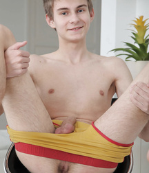 Just Boys 327 5dd8496648193.jpg