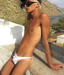 Just Boys 331 5dd94c4a827de.jpg