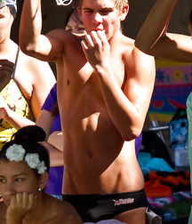 Just Boys 347 5ddaede172e9a.jpg