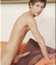 Just Boys 373 5ddec8d19c4fe.jpg
