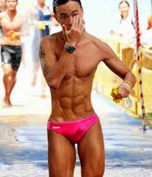 Speedo 5ddef1f563053.jpg