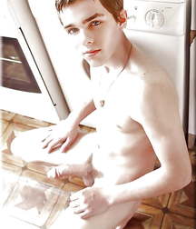 Just Boys 381 5de024e57ef99.jpg