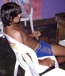Just Boys 384 5de046fcbe531.jpg