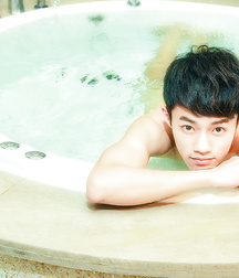 Just Asians 001 5de1af6633479.jpg
