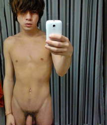 Just Asians 003 5de1b30beae2f.jpg