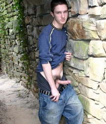 Just Boys 430 5de57ad50bd0f.jpg
