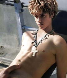 Just Boys 432 5de6bae51e3f6.jpg