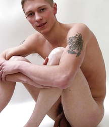 Just Boys 444 5de81cd6d6916.jpg