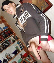 Just Boys 452 5de961a4210e5.jpg
