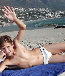 Just Boys 466 5deabf02ea466.jpg