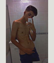 Just Boys 466 5deabf24c89a1.jpg