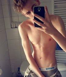 Just Boys 466 5deabf2c944c3.jpg