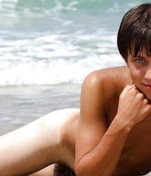 Just Boys 471 5debf9624a9ff.jpg