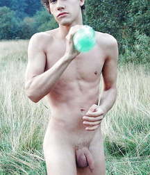 Just Boys 474 5debfe285cf71.jpg
