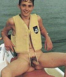 Just Boys 499 5deedf501097f.jpg