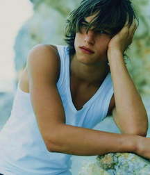 Just Boys 502 5df01ad787899.jpg