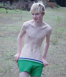 Just Undies 020 5df02f5ee2623.jpg