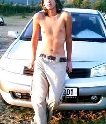 Just Boys 513 5df1698ad7f48.jpg
