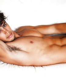 Just Boys 515 5df16b0c7ae82.jpg