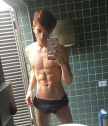 Just Boys 537 5df1f1c3406c0.jpg